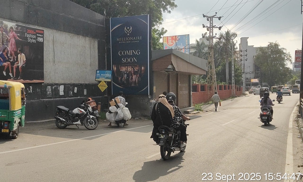 Wall Wraps & Hoardings